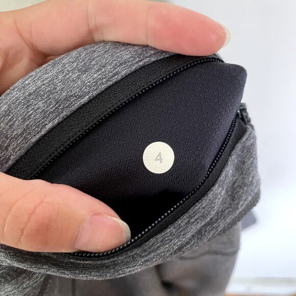 Lululemon Run: Pace Tight in Heathered Deep Coal Size 4 - Picture 9 of 10